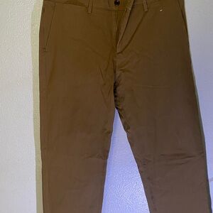2 Dockers size 34